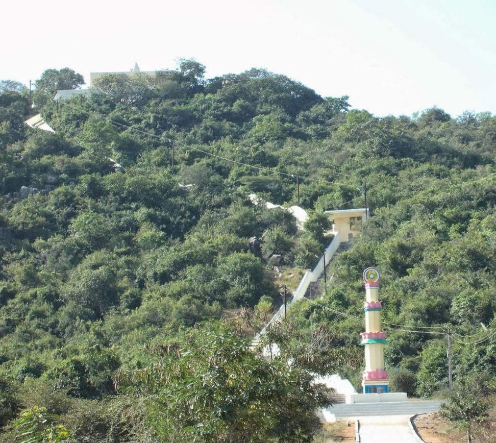 Ponnur Malai